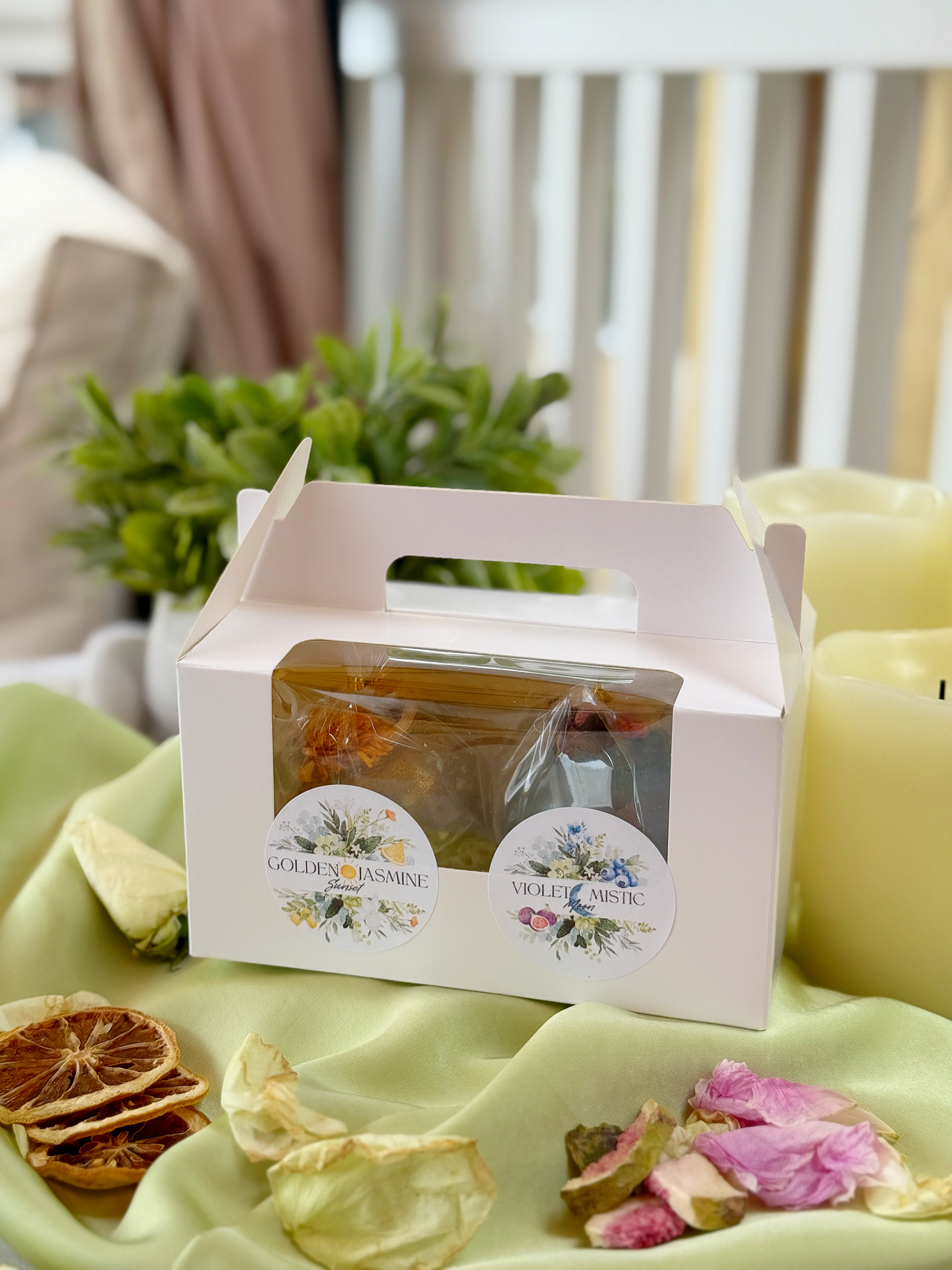 Set of Two Tea Bombs – Golden Jasmine Sunset + Violet Mystic Moon – White & Green Tea Fusion – Floral Sugar-Free Treat