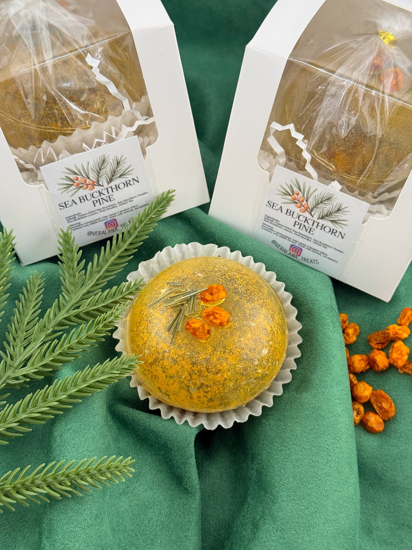 Sea Buckthorn Pine Tea Bombs in Gift Box ā Sugar-Free Handmade T-Spheres | Natural Herbal Tea